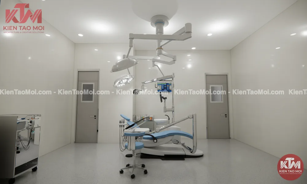 Phòng implant vô trùng nội thất nha khoa tường trắng bóng, cửa inox